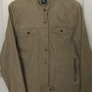 Beige Denim cropped Jacket. Metal Buttons.